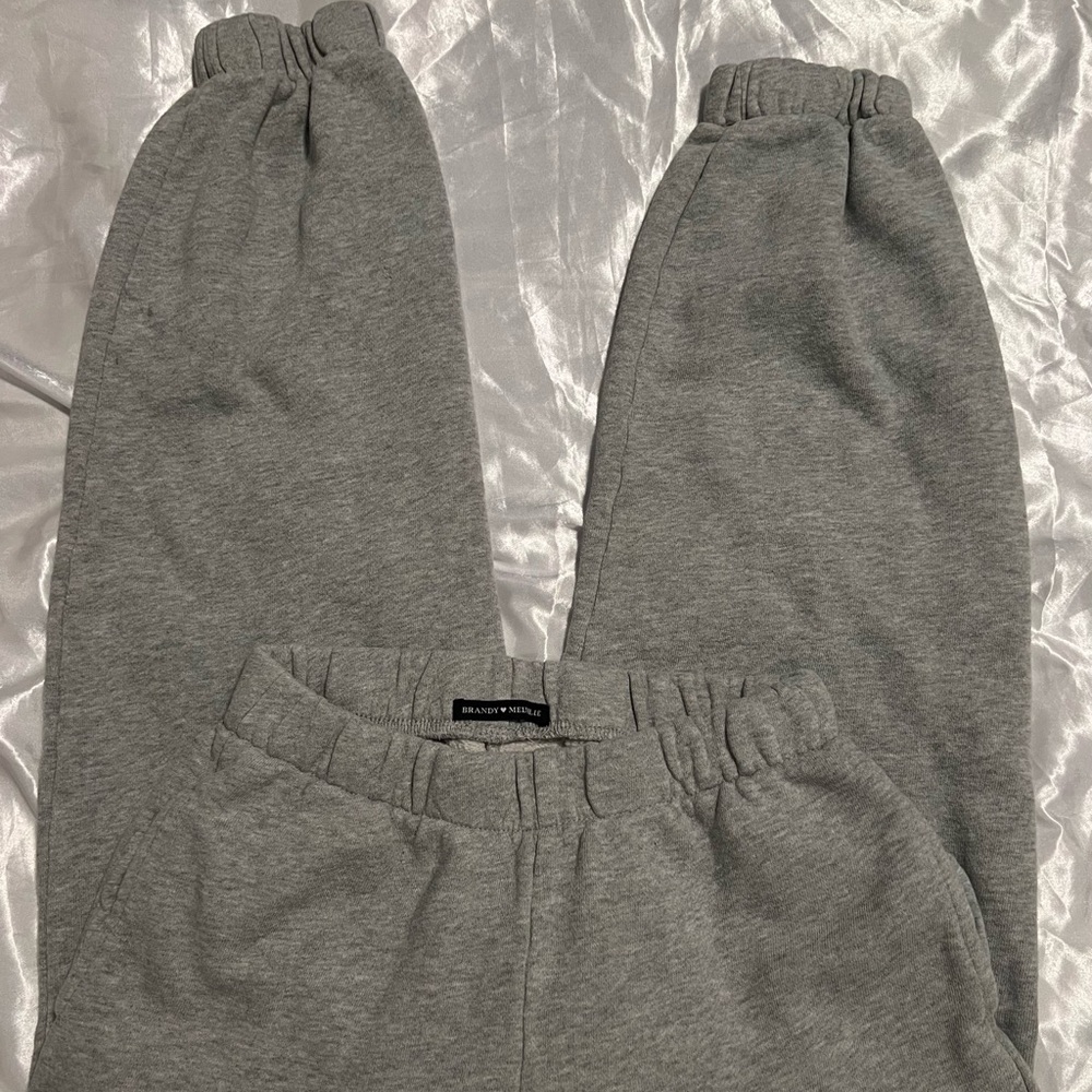 grey brandy melville rosa sweatpants, OS